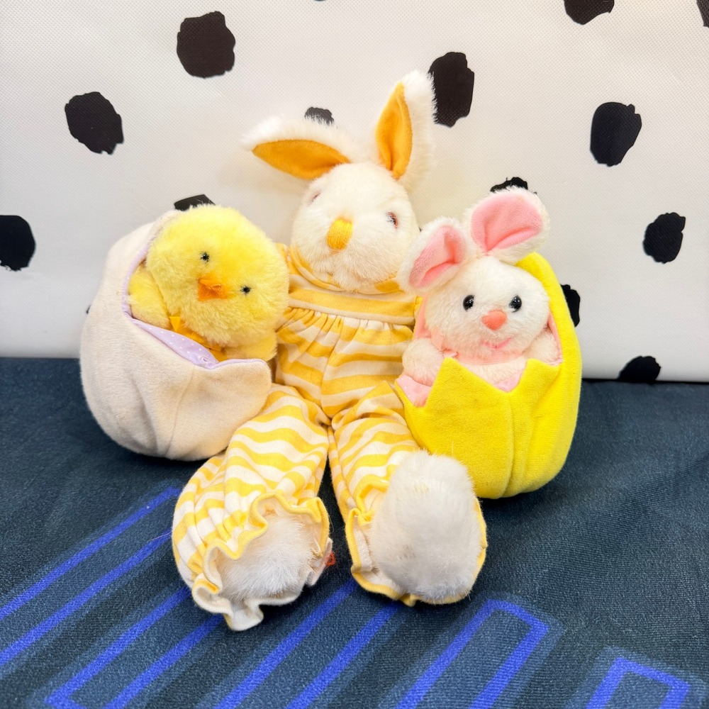 Vintage Easter Plush Lot of 3 Applause Dimples Bunny Russ Berrie Chick Egg Nest